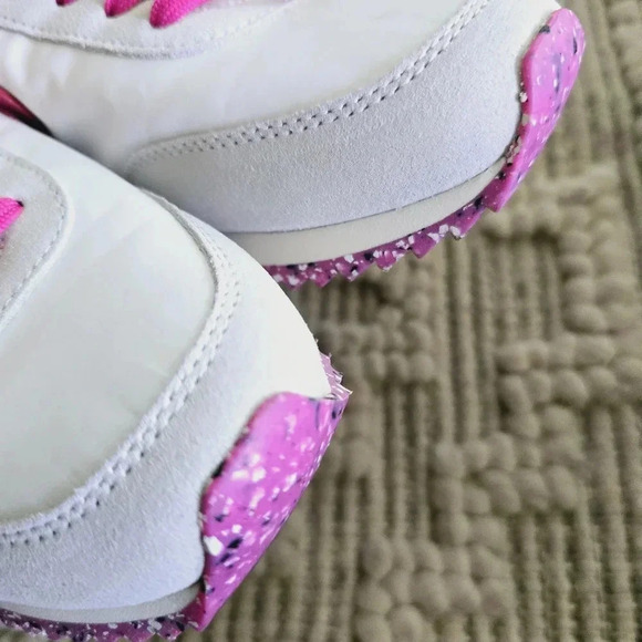 Rag & Bone retro runner with Fuchsia detail and speckled sole - Picture 5 of 10